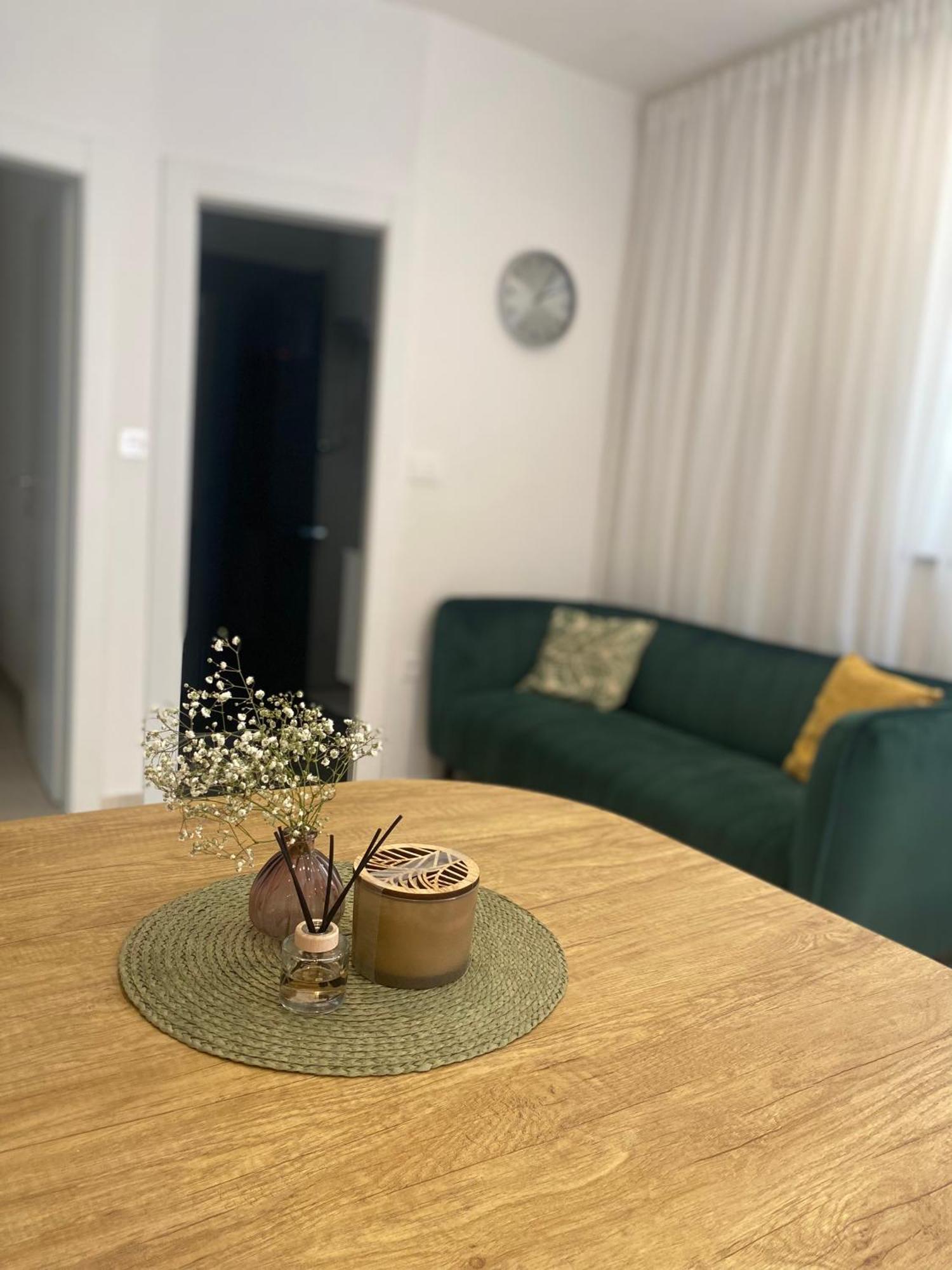 Lucy Apartment